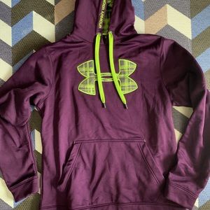 Under Armour Sweatshirt
